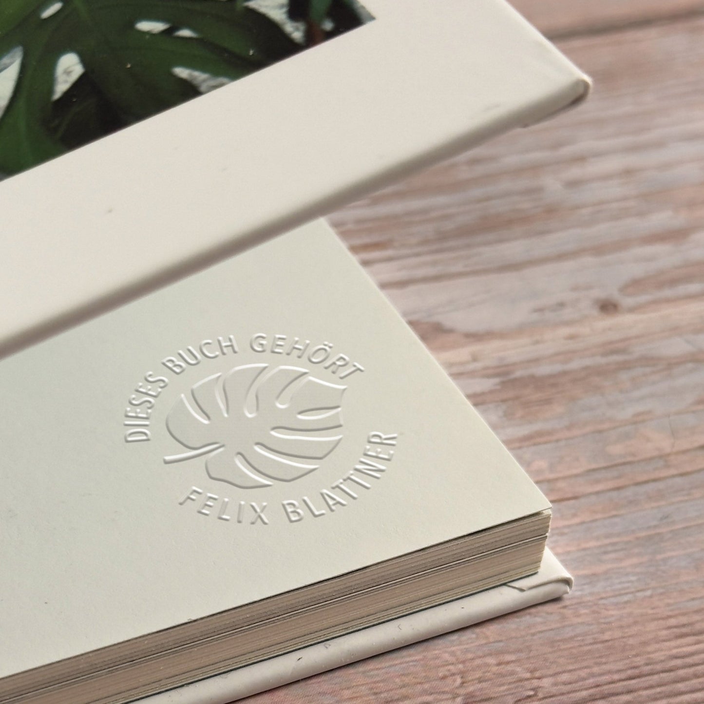 Buchprägestempel "Monstera" - IN LOVE WITH PAPER