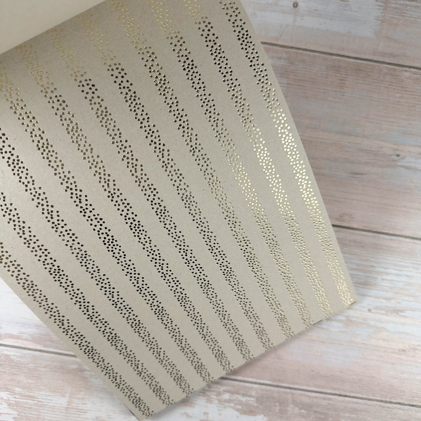 Graukarton Block Hot Foil metallic (20 Blatt) - IN LOVE WITH PAPER