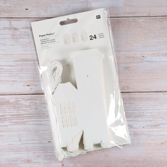 Papphäuser mit Bändchen (24 Stück) in weiß