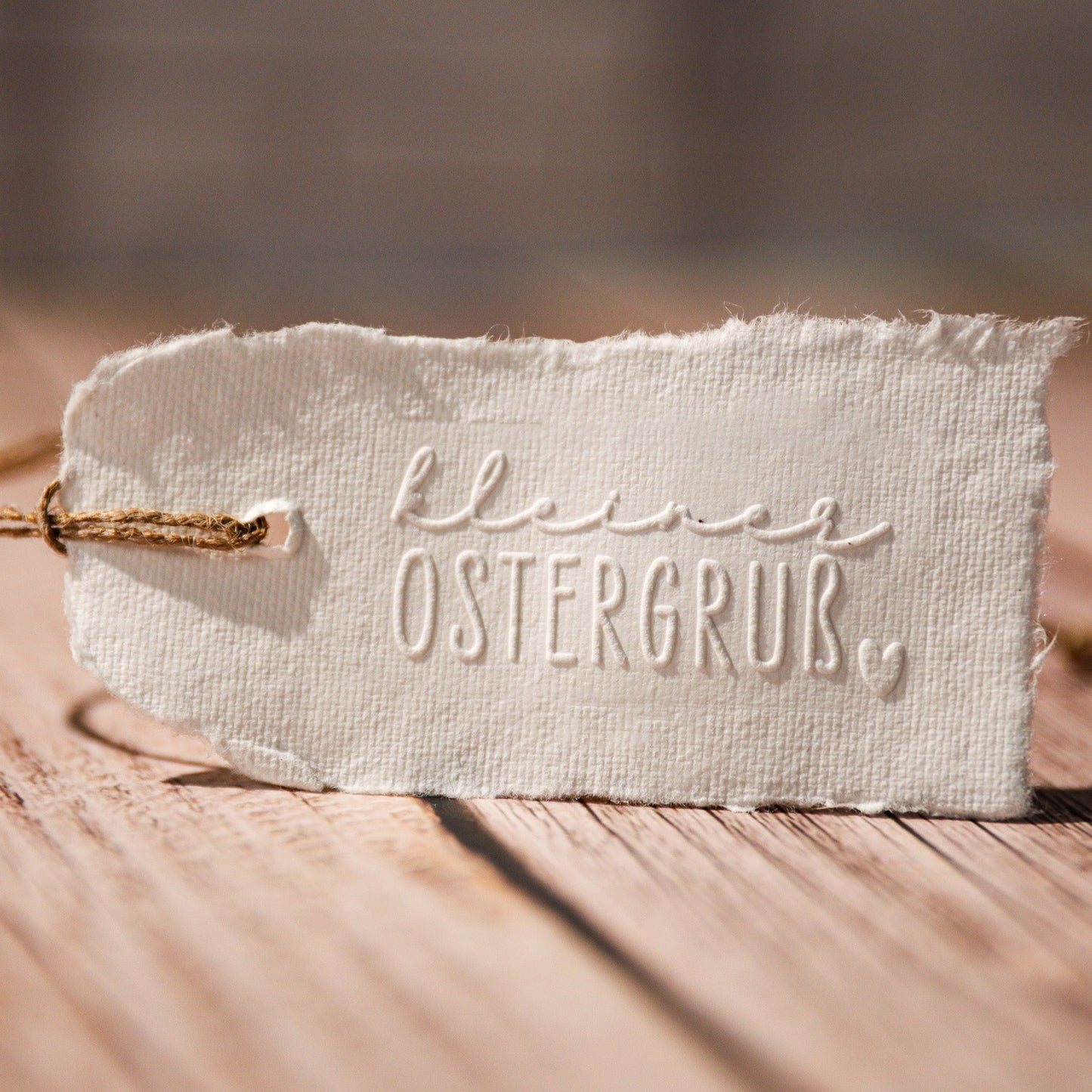 Prägestempel "Kleiner Ostergruß" mit Herz - IN LOVE WITH PAPER