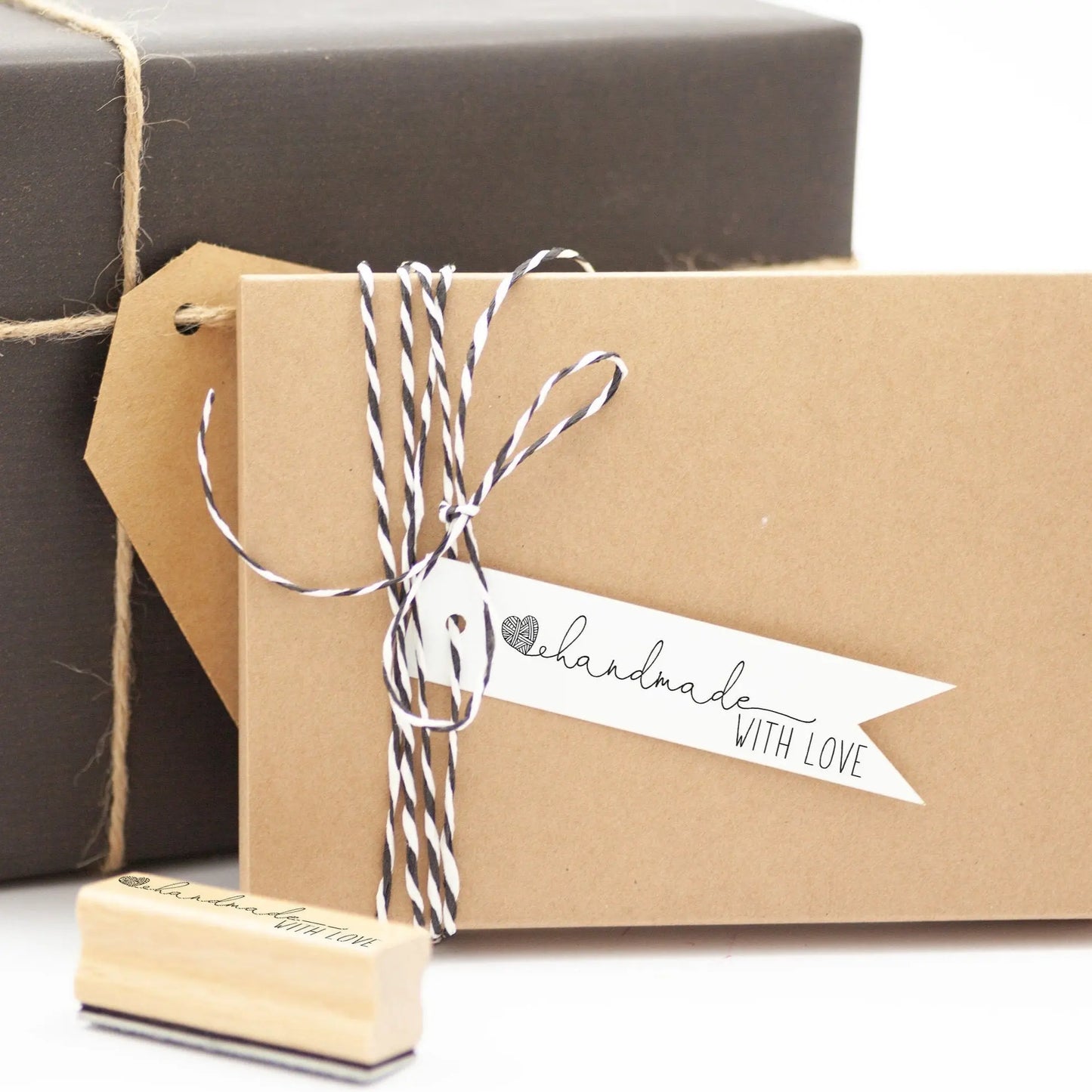Stempel "handmade WITH LOVE" - IN LOVE WITH PAPER