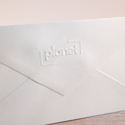 Prägestempel mit Deinem Logo & Deinem Design
