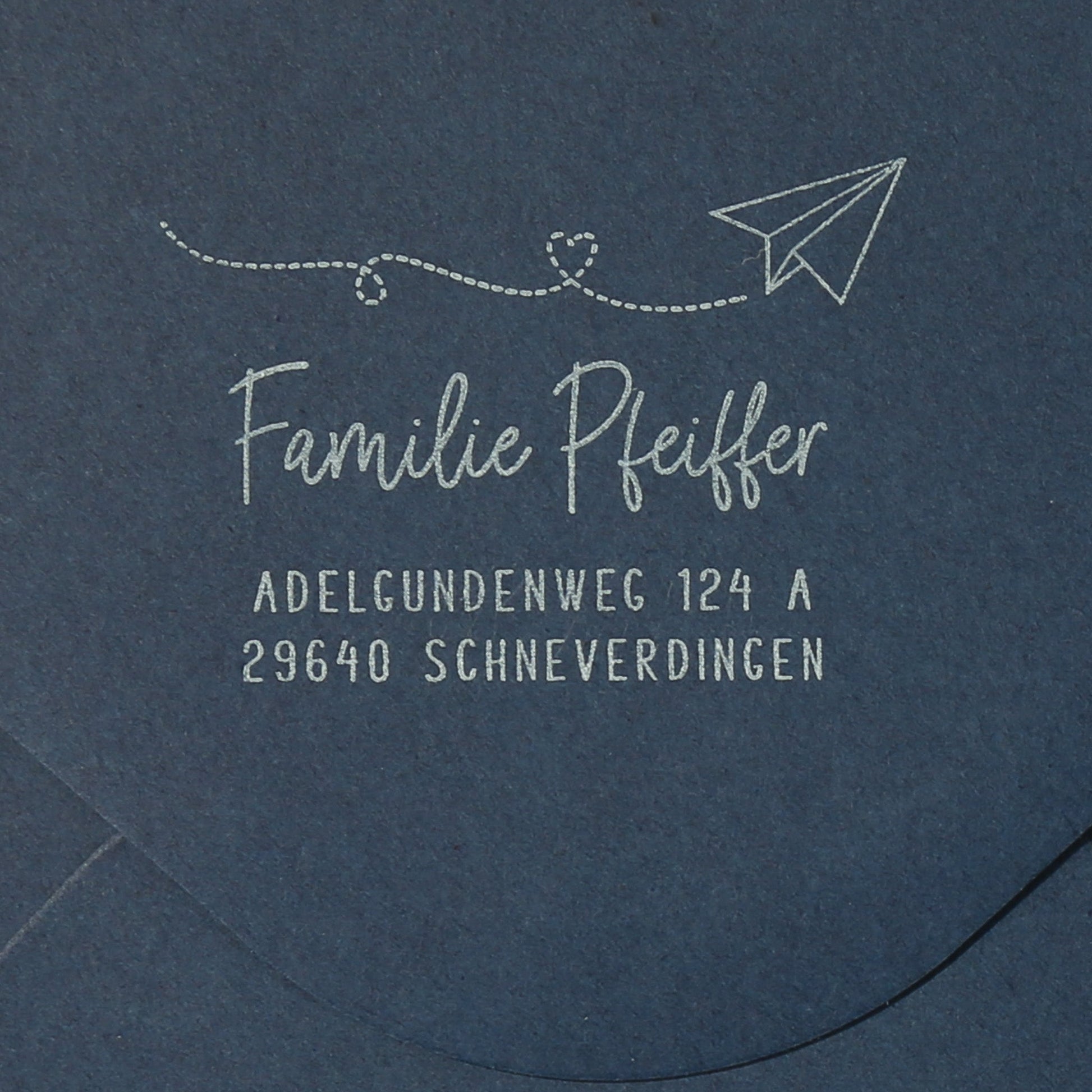 Adressstempel mit Papierflieger "Schneverdingen" - IN LOVE WITH PAPER