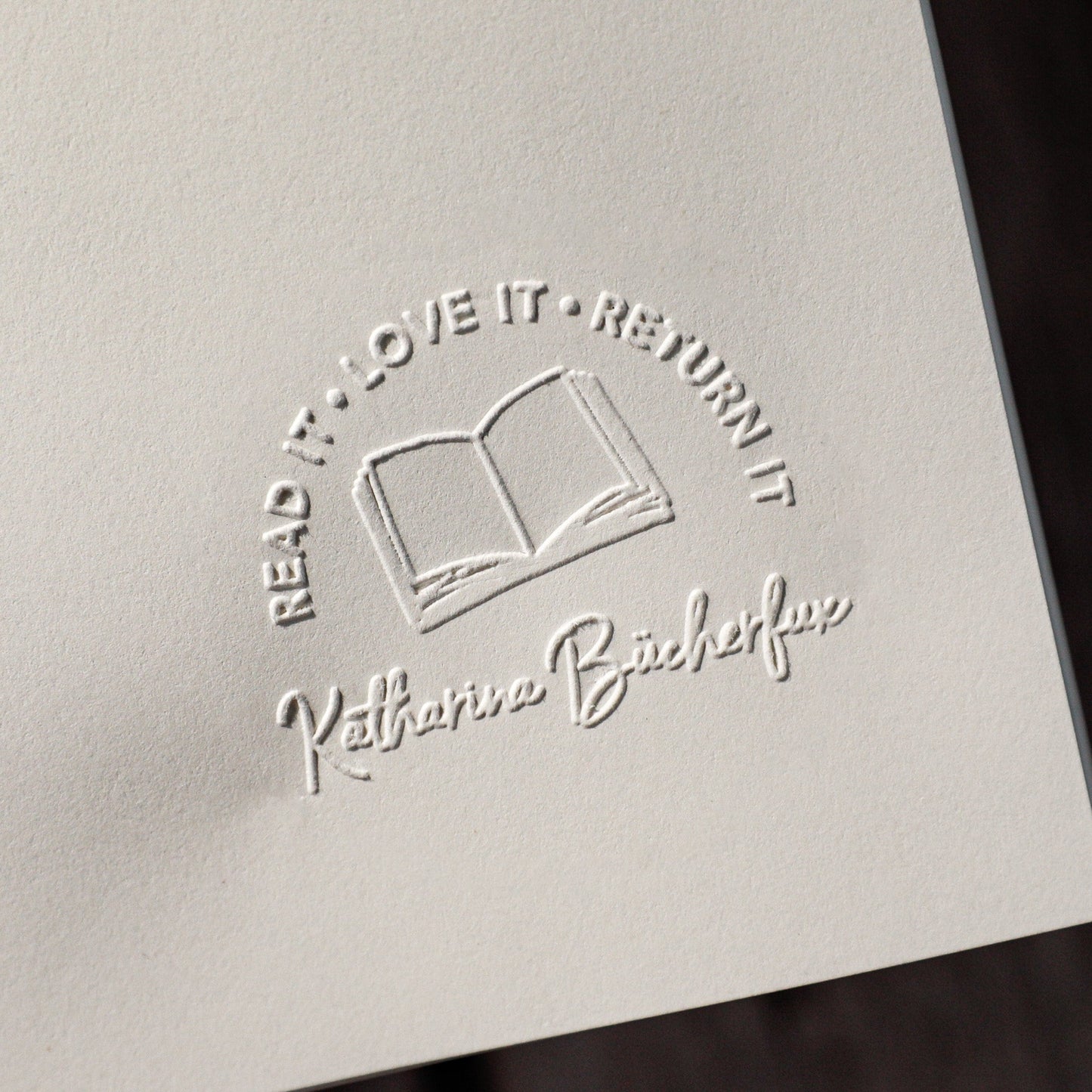 Buchprägestempel "Bücherfux" - IN LOVE WITH PAPER