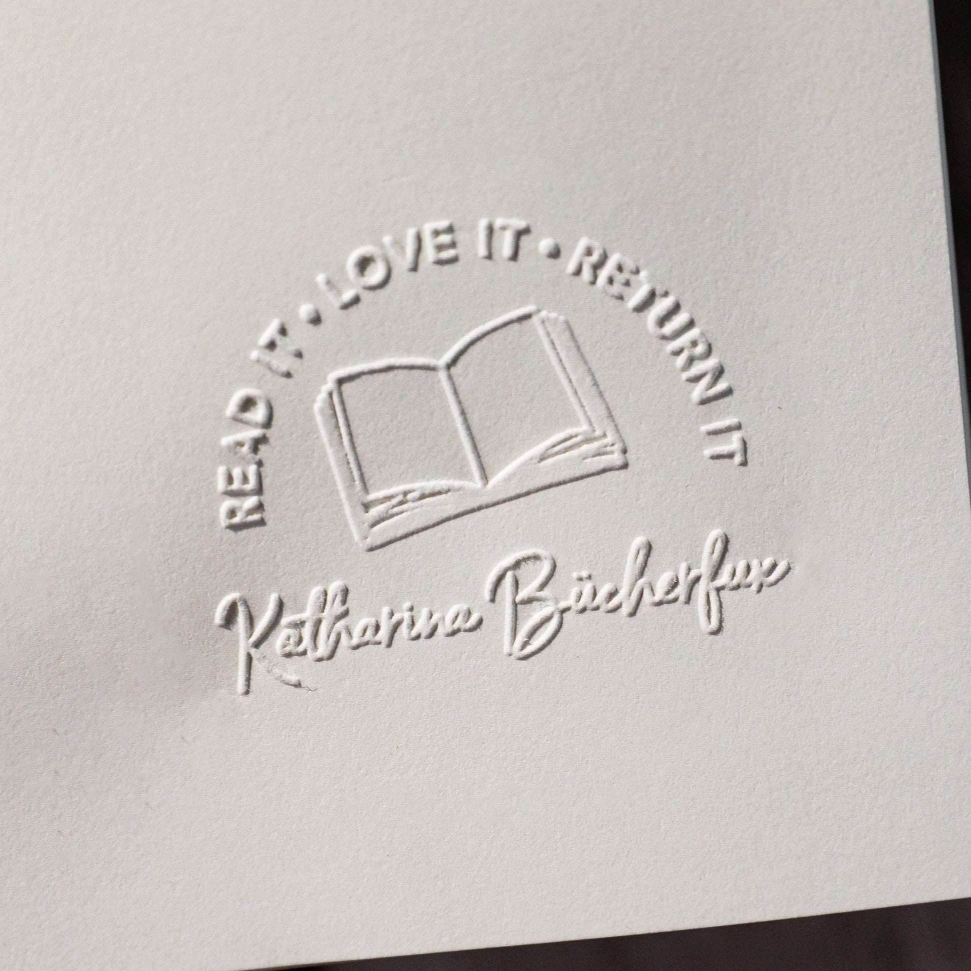 Buchprägestempel "Bücherfux" - IN LOVE WITH PAPER