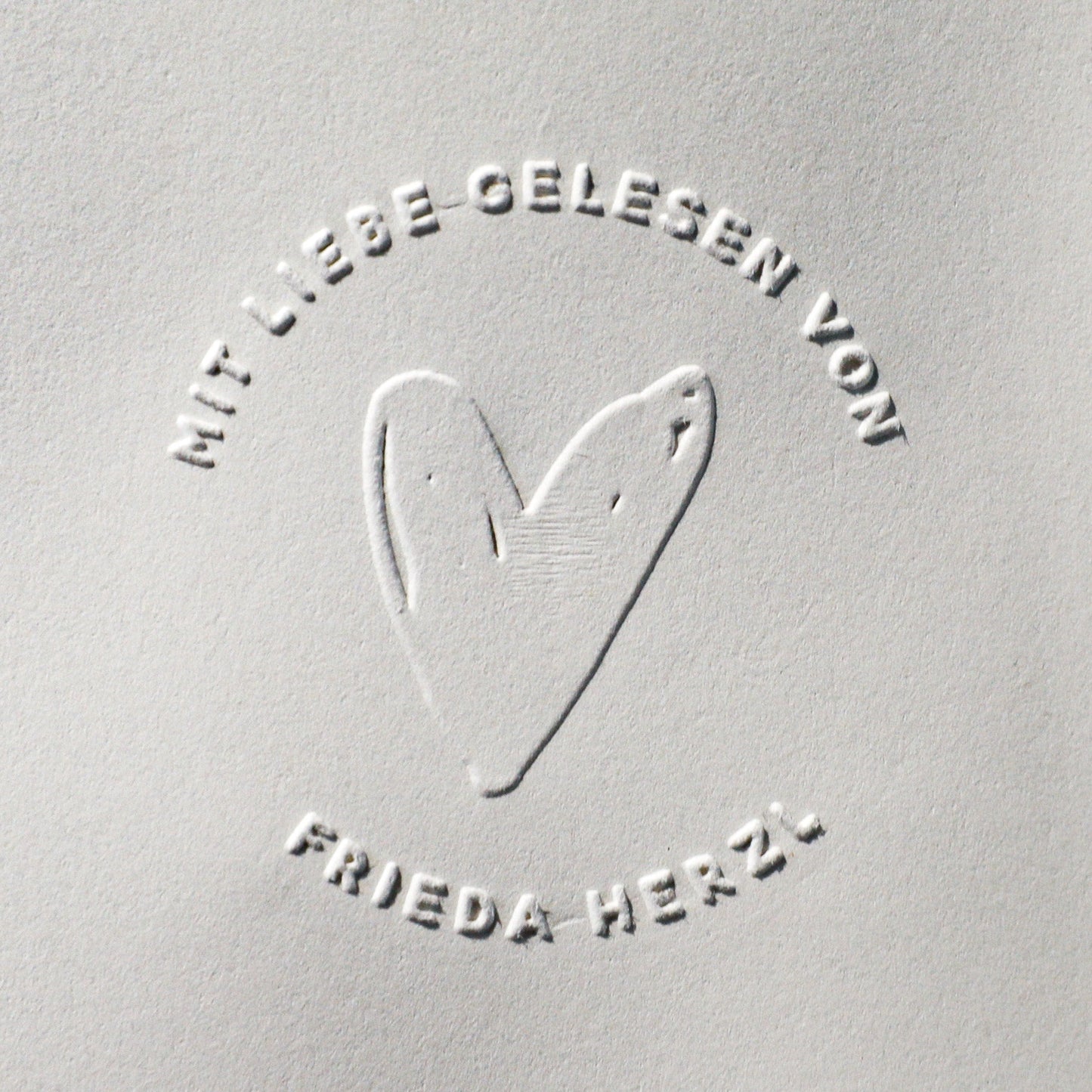 Buchprägestempel „Bücherliebe" - IN LOVE WITH PAPER