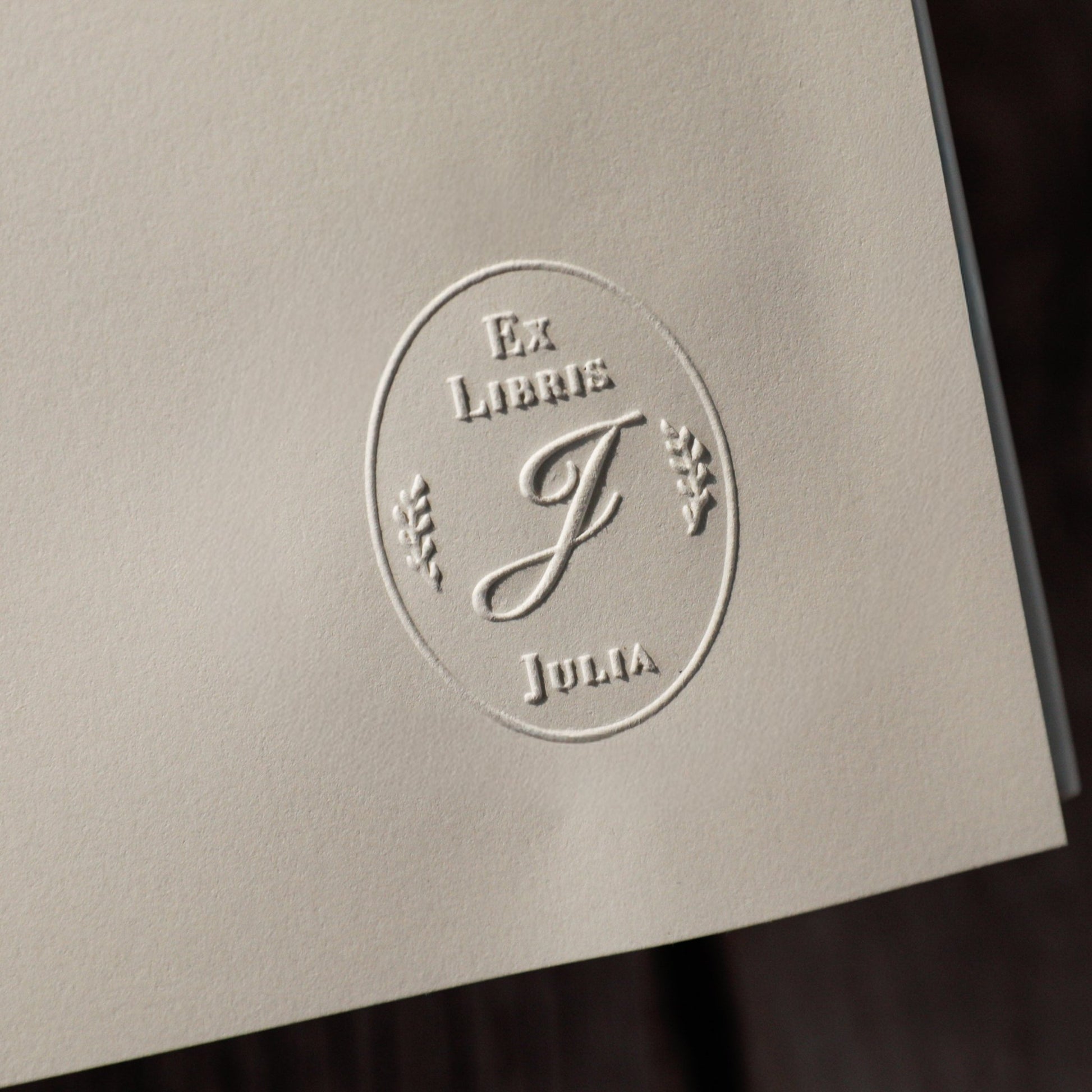 Buchprägestempel „Emblem" - IN LOVE WITH PAPER