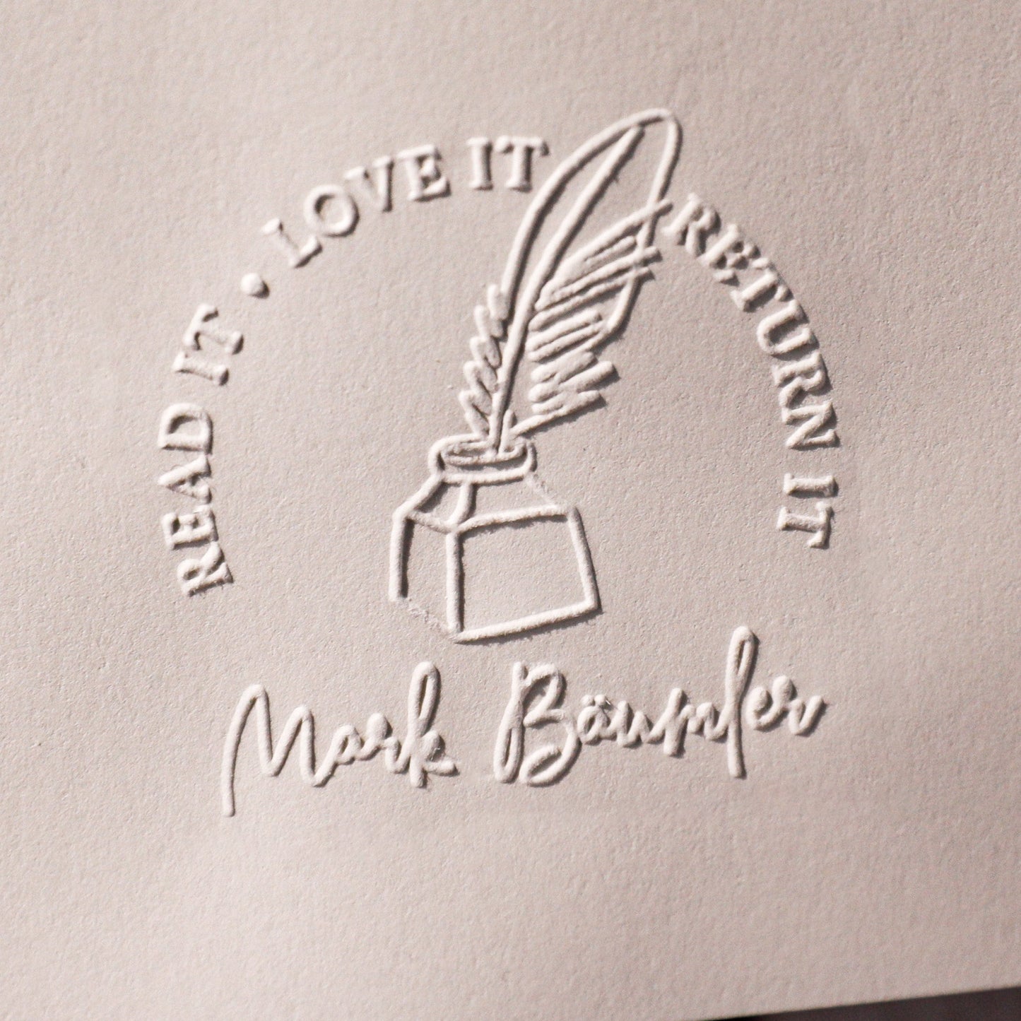 Buchprägestempel "Feder" - IN LOVE WITH PAPER