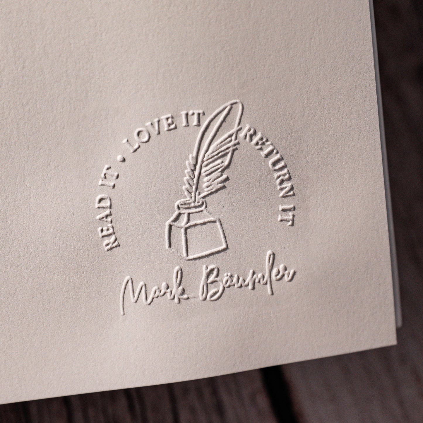 Buchprägestempel "Feder"