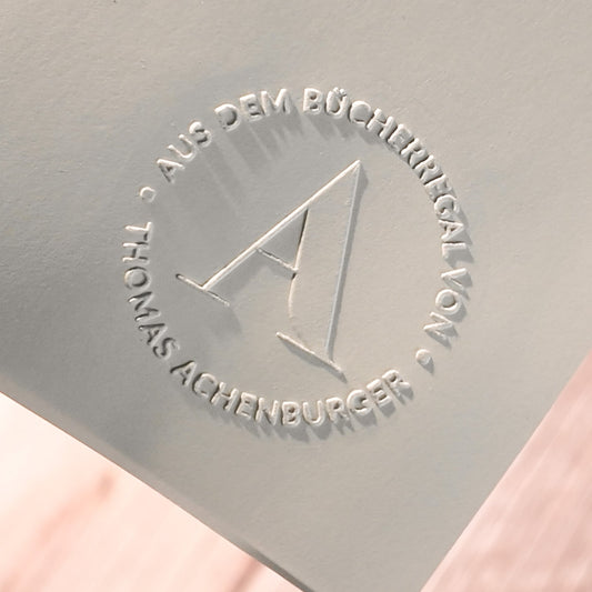 Buchprägestempel "Initial" - IN LOVE WITH PAPER