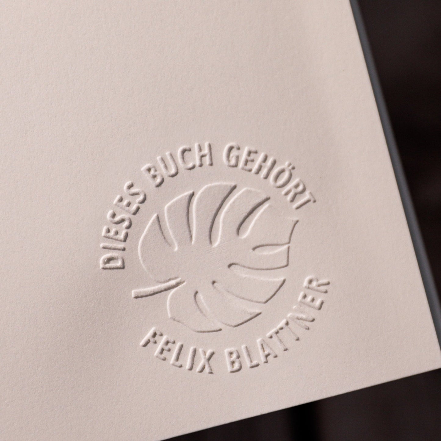 Buchprägestempel "Monstera" - IN LOVE WITH PAPER