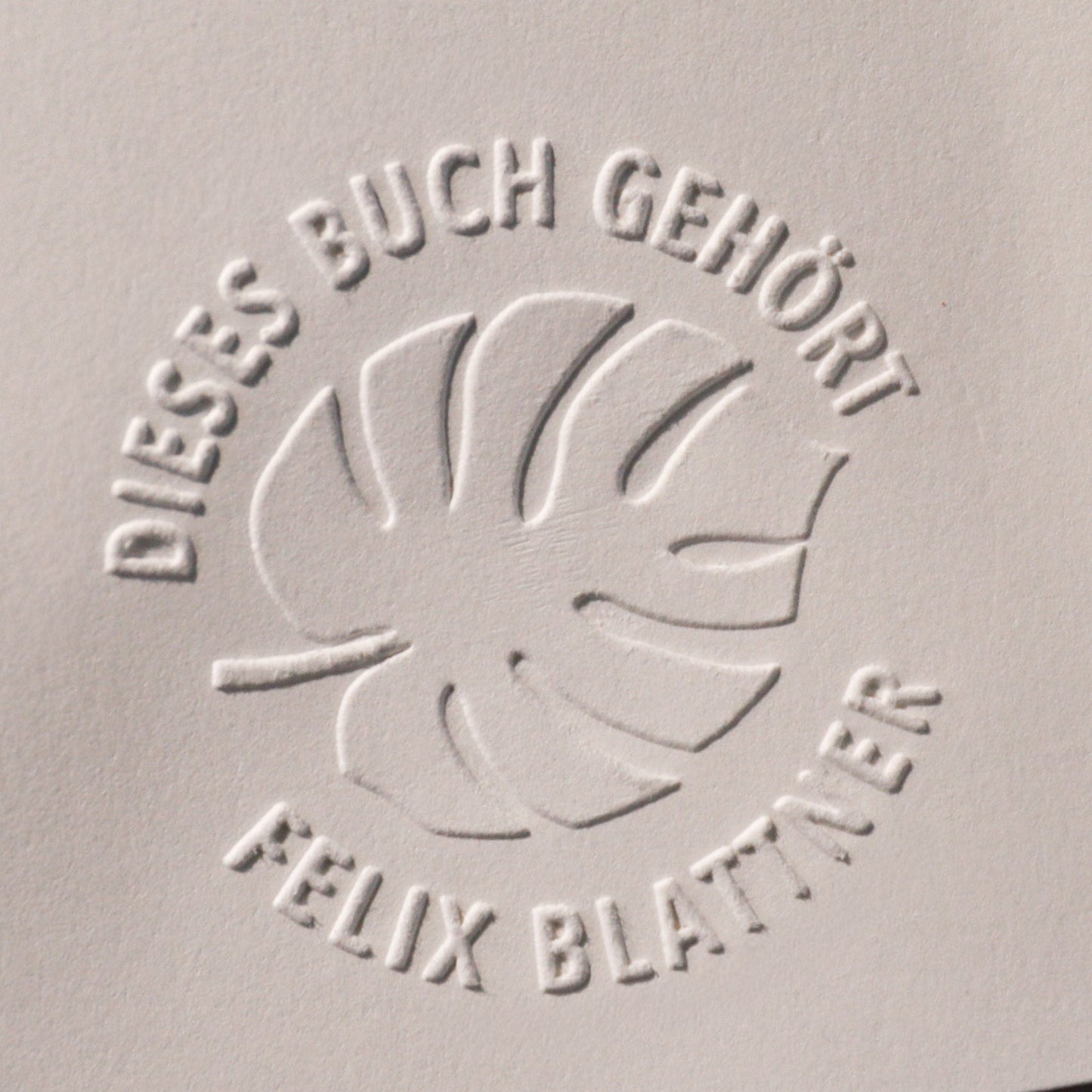 Buchprägestempel "Monstera" - IN LOVE WITH PAPER