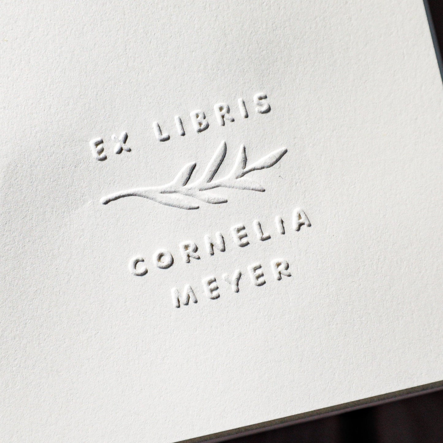 Buchprägestempel "Olivenzweig" (klein) - IN LOVE WITH PAPER