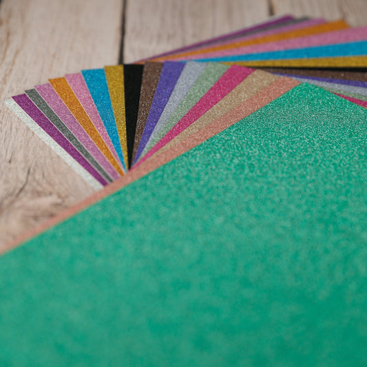 Florence Glitzerpapier A4 – Sortiment, 40 Bögen (20 Farben) - IN LOVE WITH PAPER