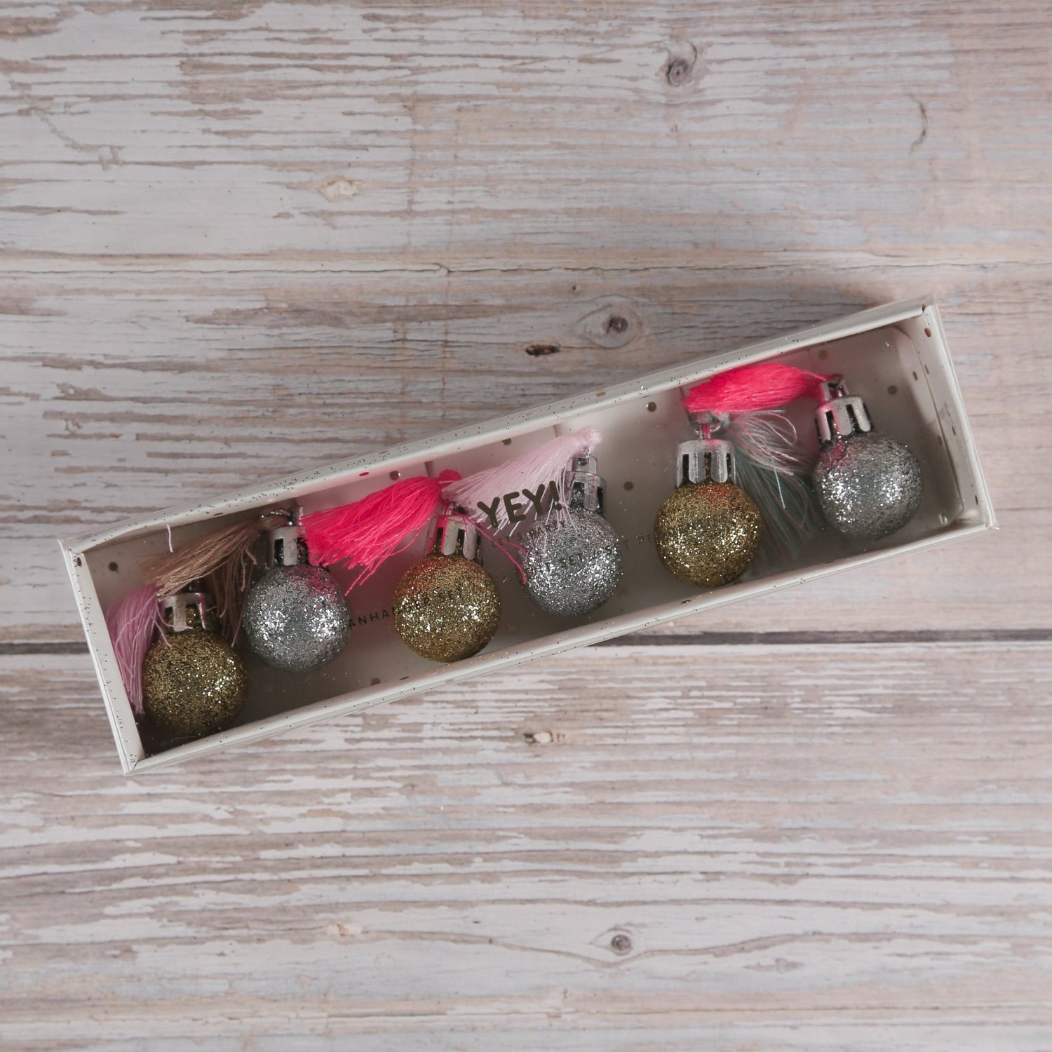 Geschenkanhänger Weihnachtskugel Pink (klein)