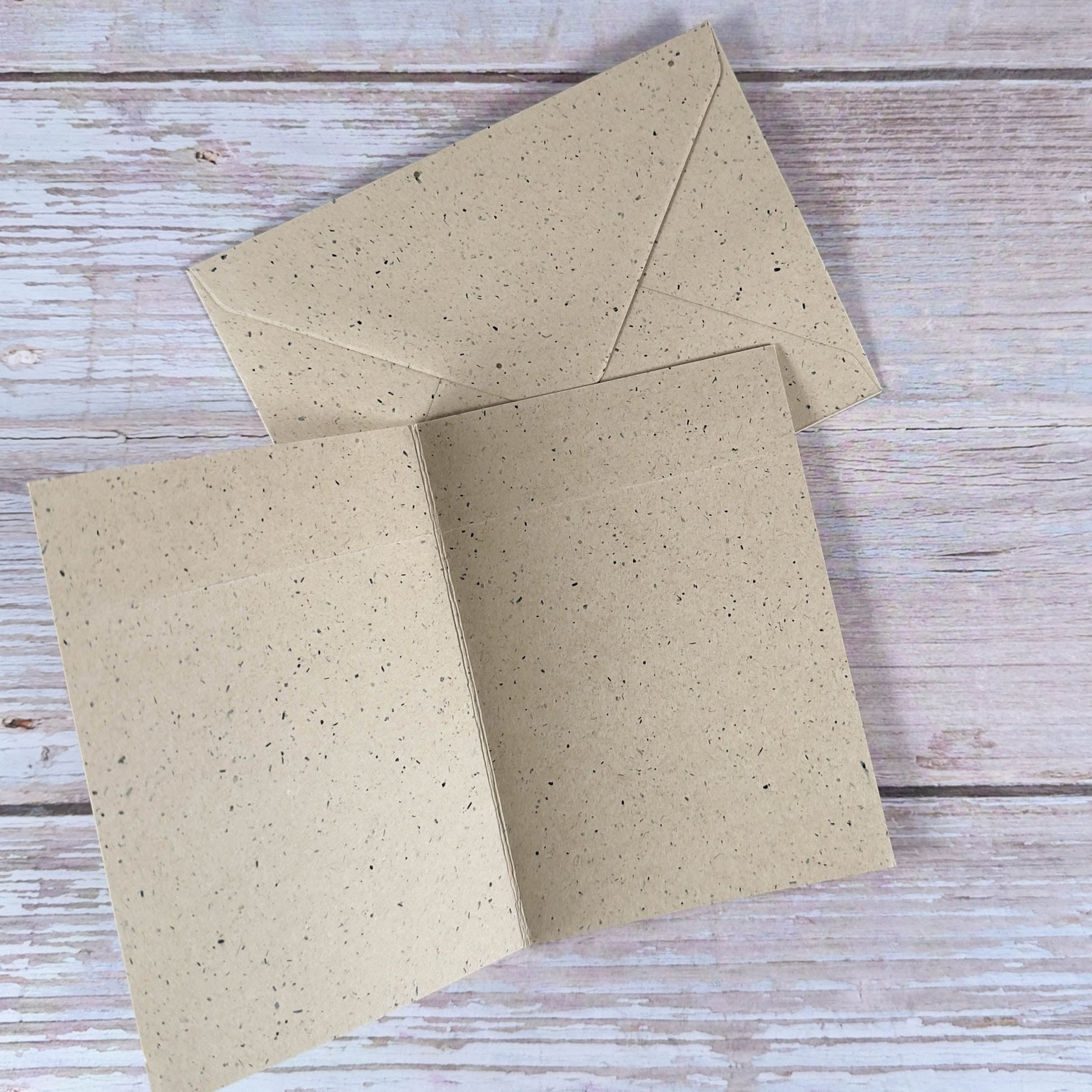 Klappkarten - Set Recyclingpapier braun DIN A7 (20teilig) - IN LOVE WITH PAPER