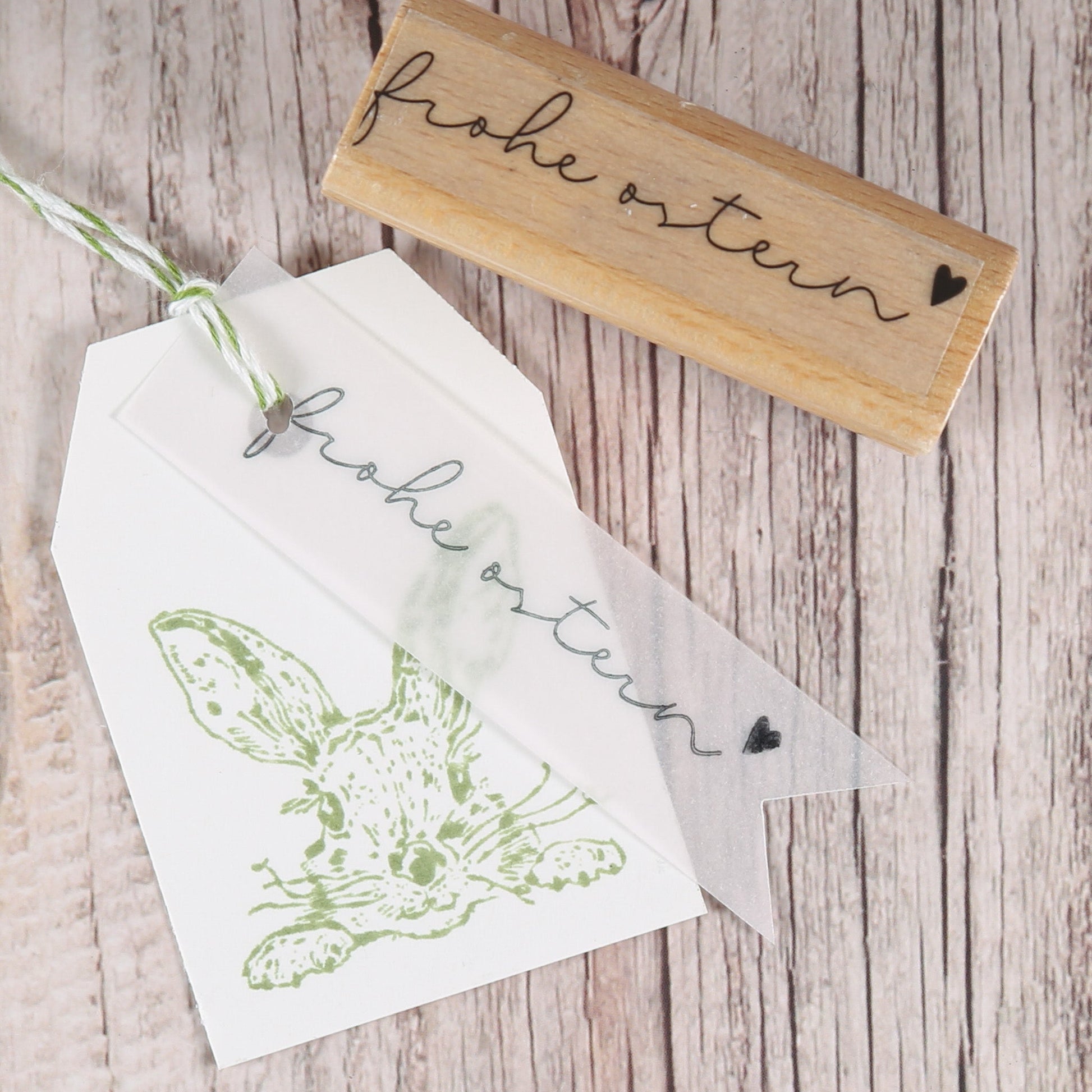 Osterstempel "frohe ostern" mit Herz