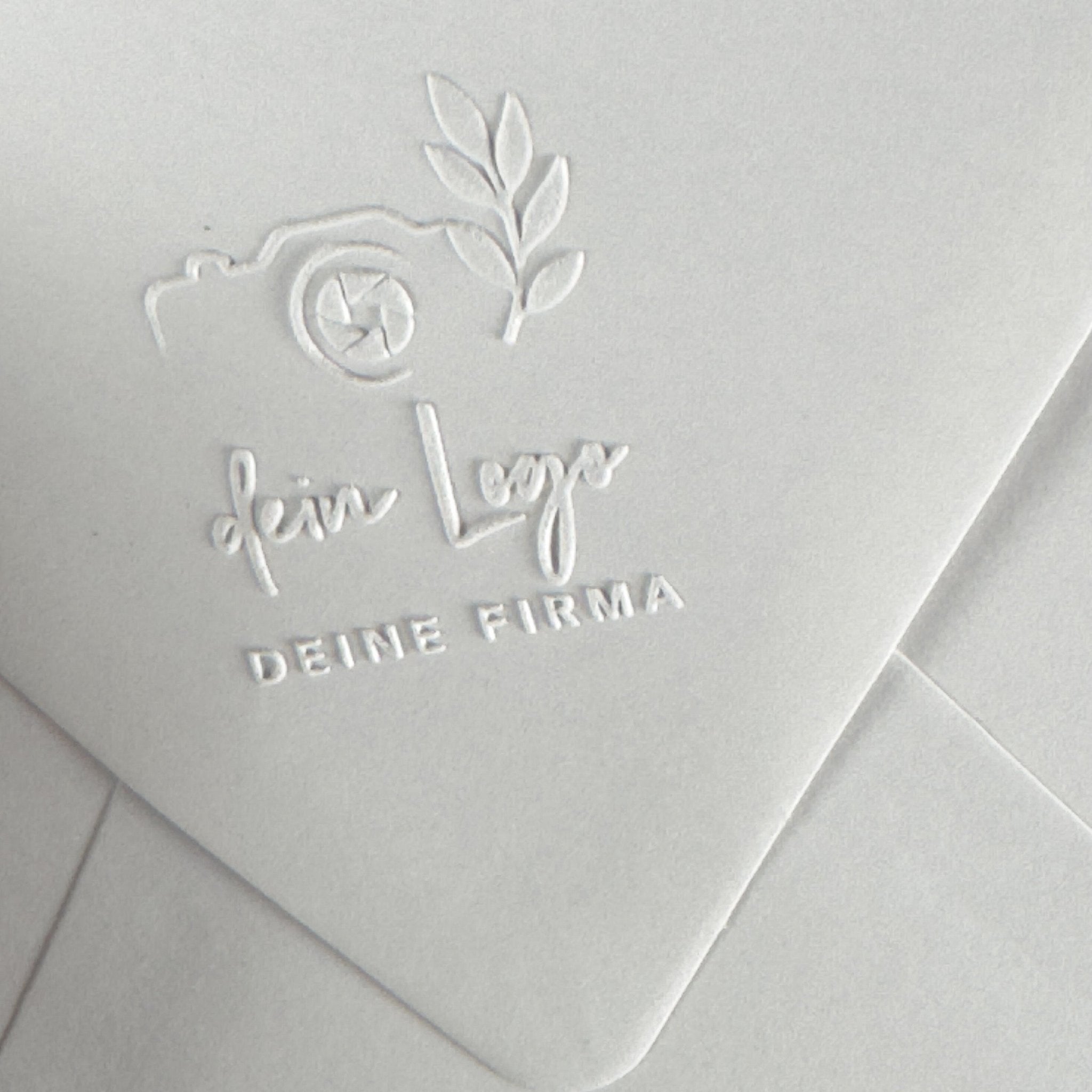 Prägestempel mit Deinem Logo & Deinem Design