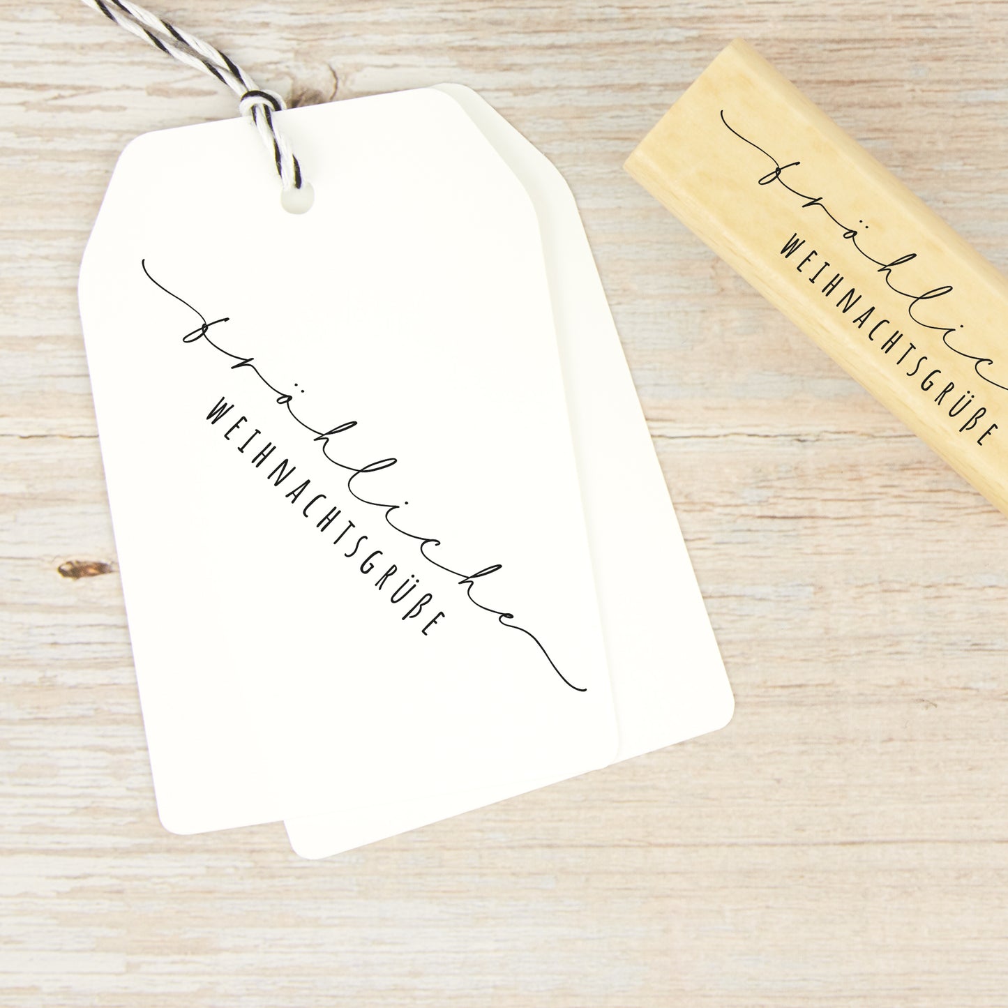 Filigraner Stempel "Fröhliche Weihnachtsgrüße"