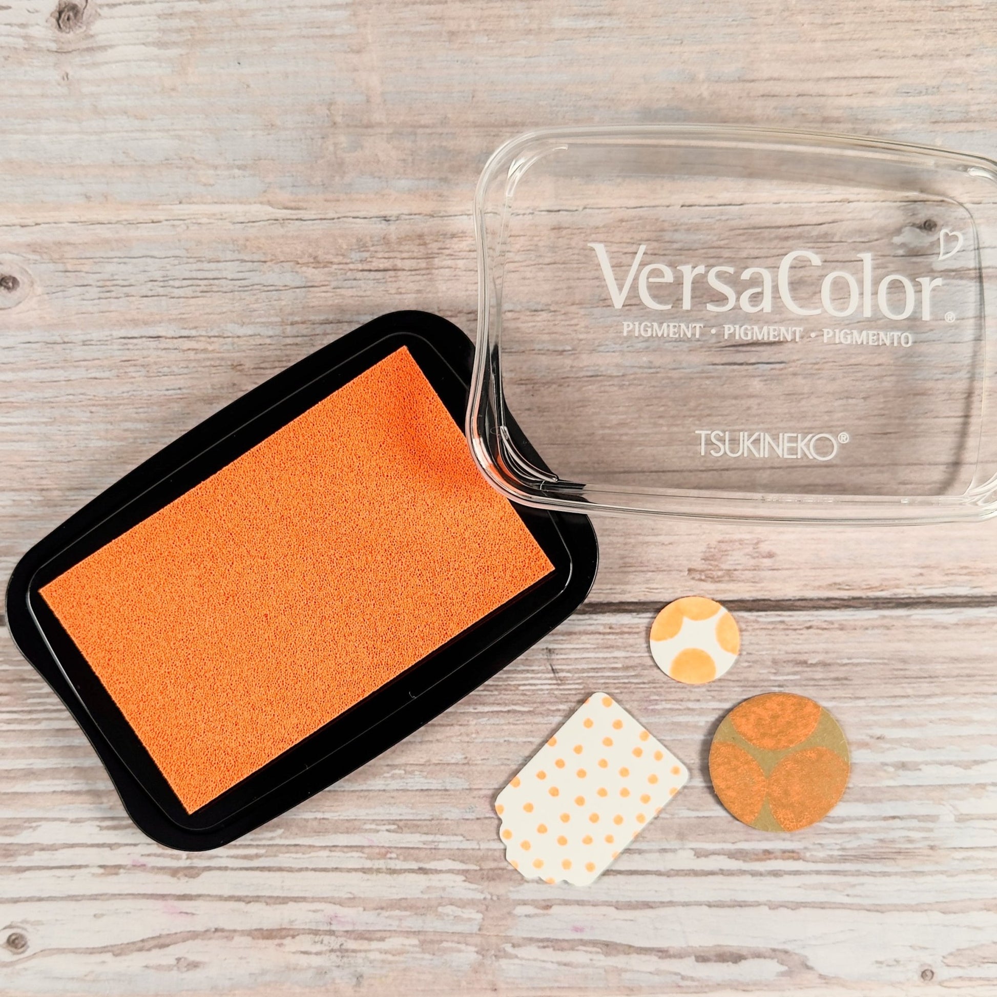 Stempelkissen Neon Orange - VersaColor - IN LOVE WITH PAPER