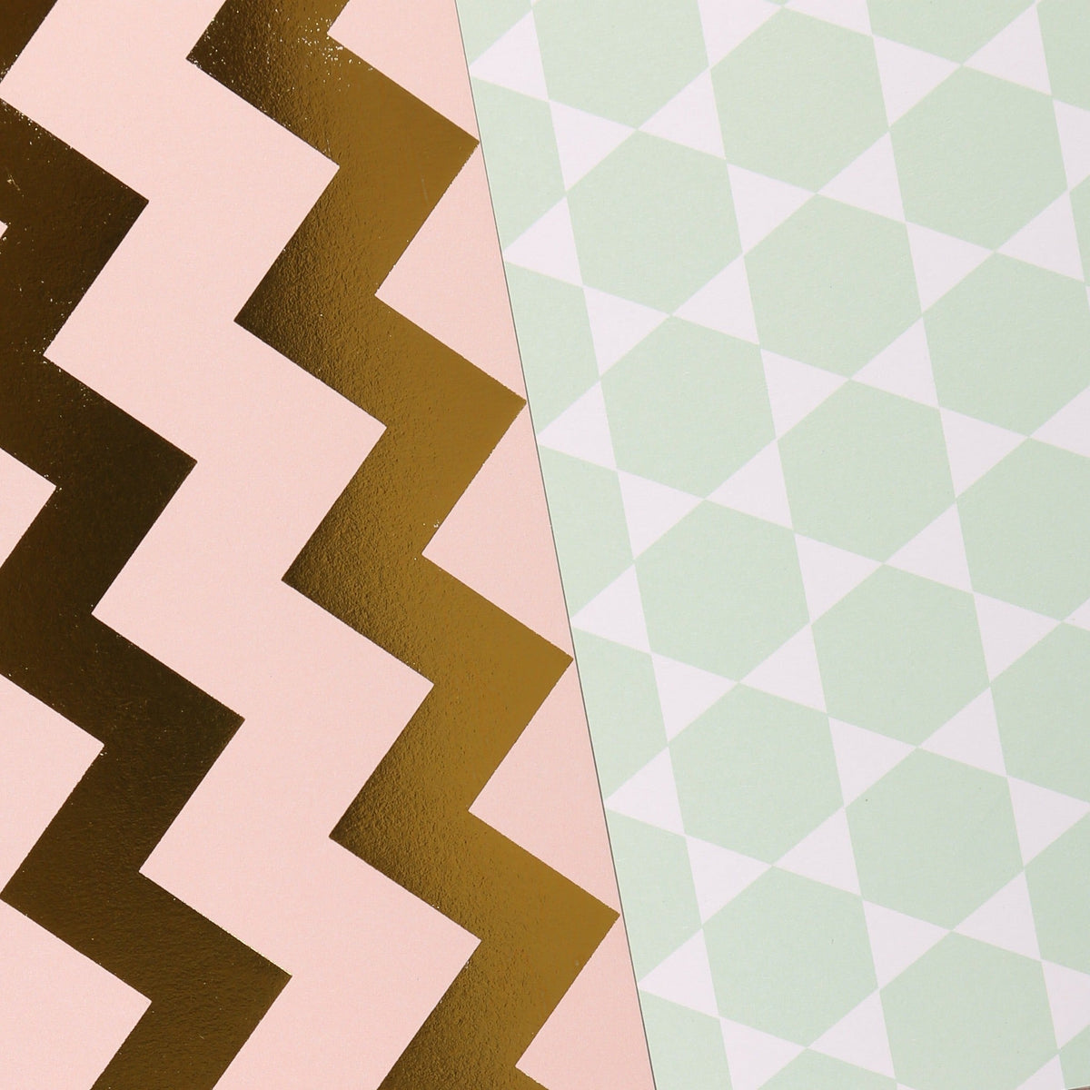LOVE it Designpapier Muster Party like a Rock mit Goldstern